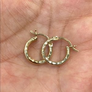 14k Yellow gold Diamond cut hoop Earrings 15mm